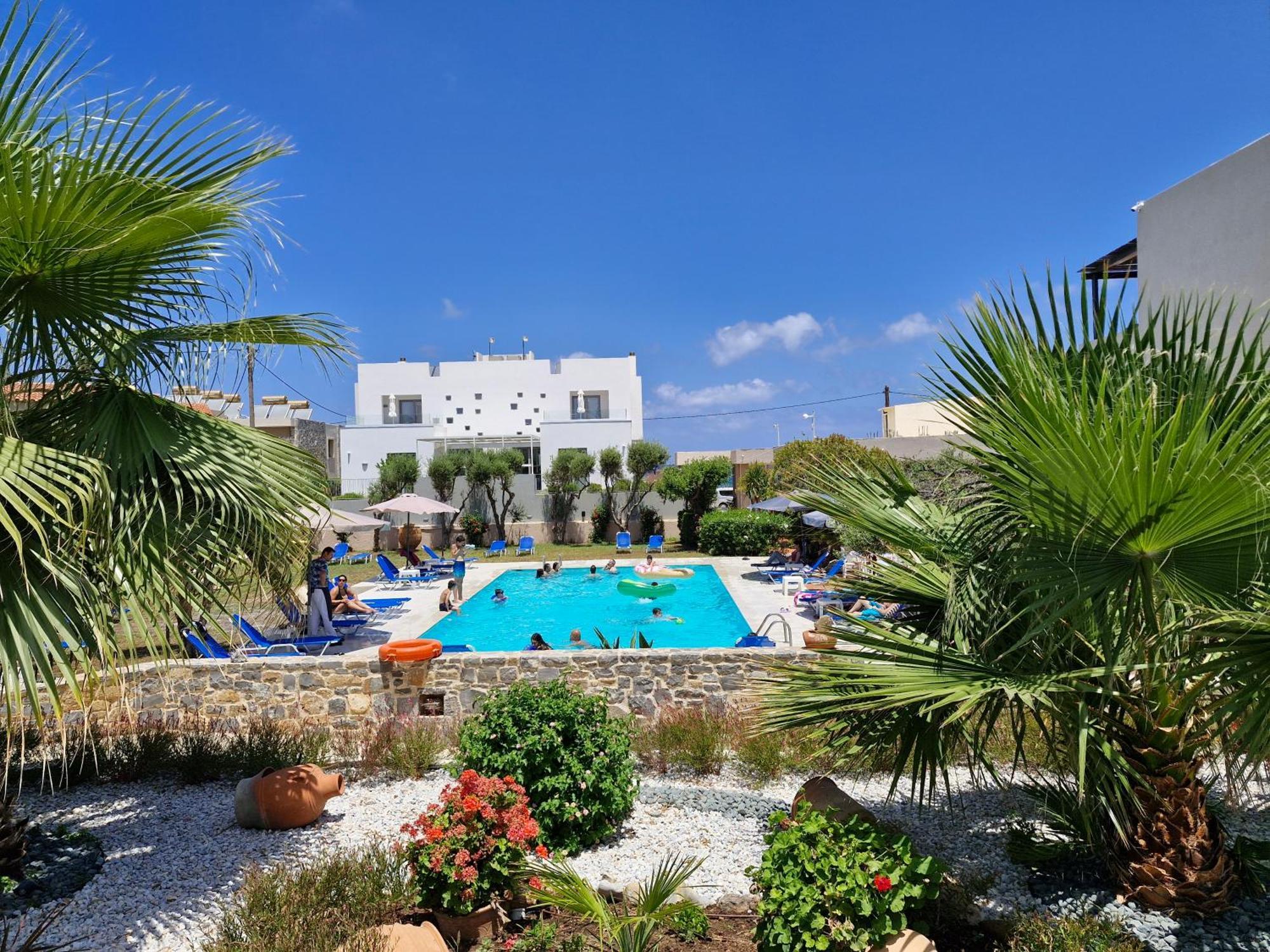 Creteco Hotel & Suites Gournes Gouvon ภายนอก รูปภาพ