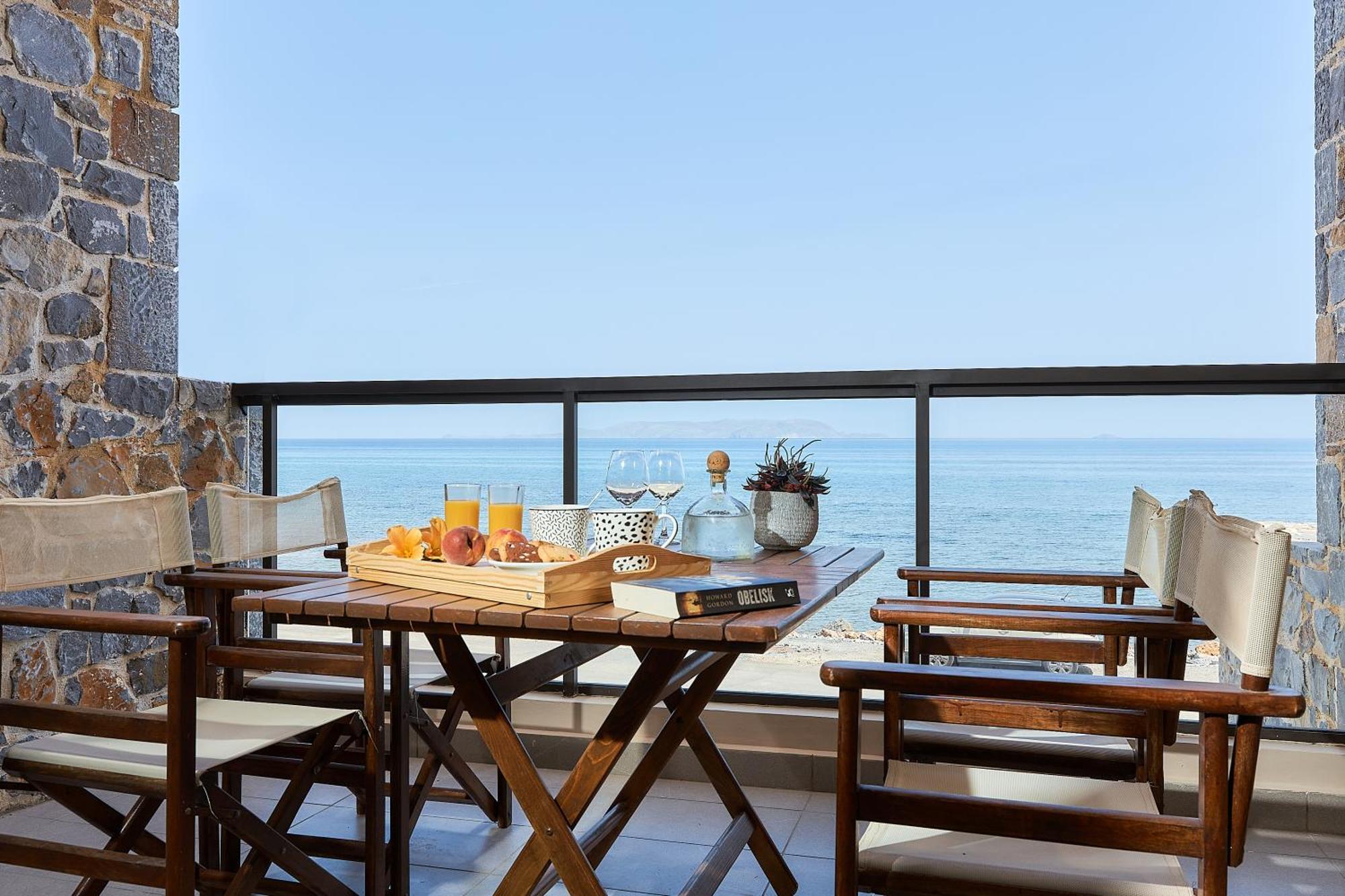 Creteco Hotel & Suites Gournes Gouvon ภายนอก รูปภาพ