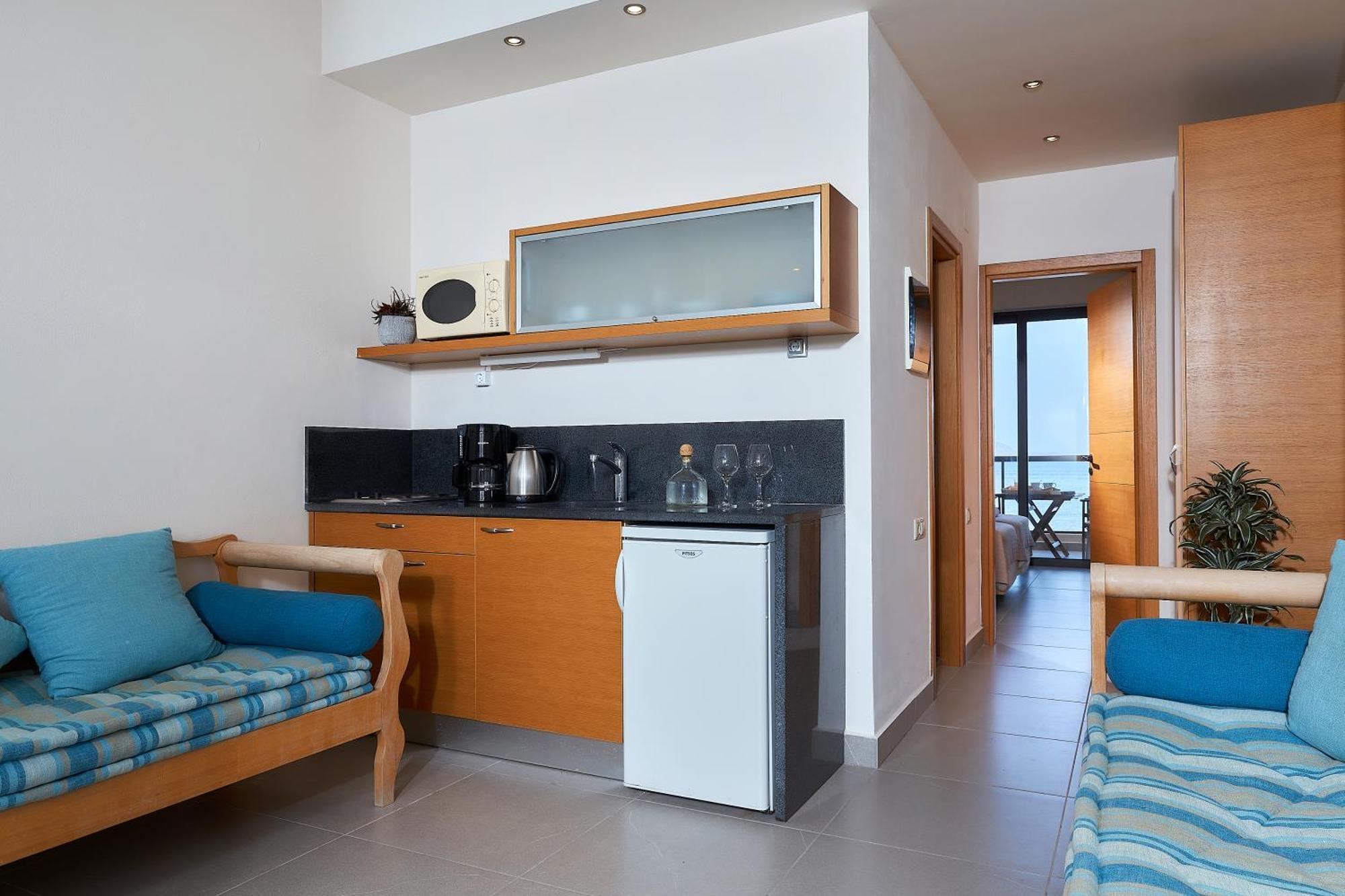 Creteco Hotel & Suites Gournes Gouvon ภายนอก รูปภาพ
